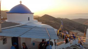 serifos_pyrgos_2014_kalokairi_002.jpg